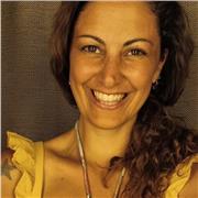 Clases de canto, método funcional e intuitivo. Brindo escucha, expansión y seguridad